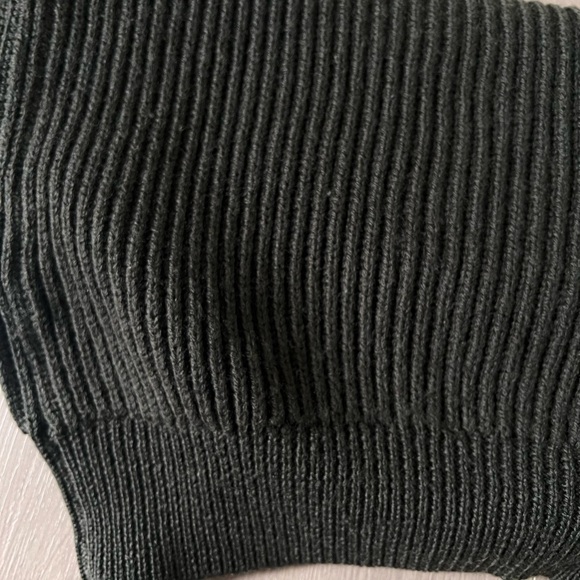 MHL sweater - Picture 5 of 10